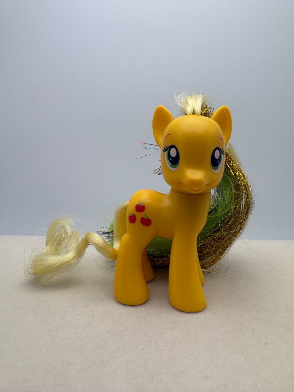 My Little Pony (MLP) Applejack 2010 Rainbow Power OG Hair Tie (MLP: LT2-18)